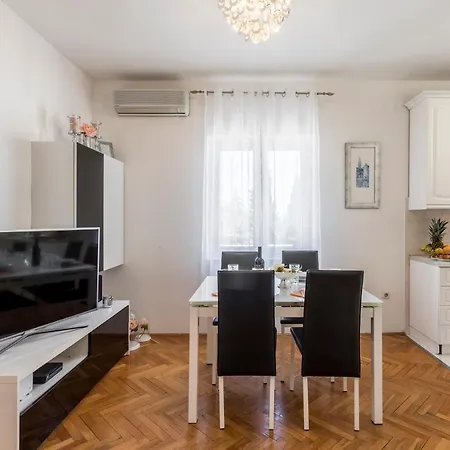 Luxury Karla Апартаменты Сплит