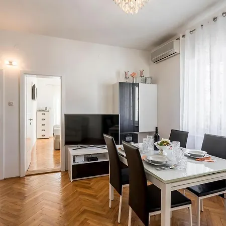 Luxury Karla Апартаменты *