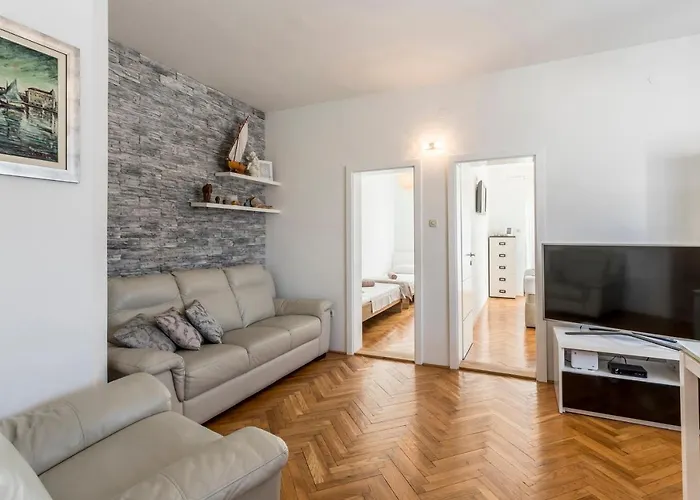 Luxury Apartment Karla Lägenhet Split