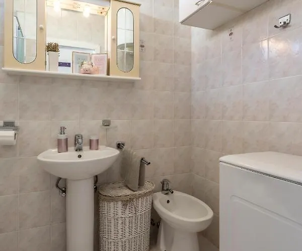 Luxury Apartment Karla